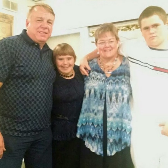 Meet your Posher, Linda - Picture 1 of 1